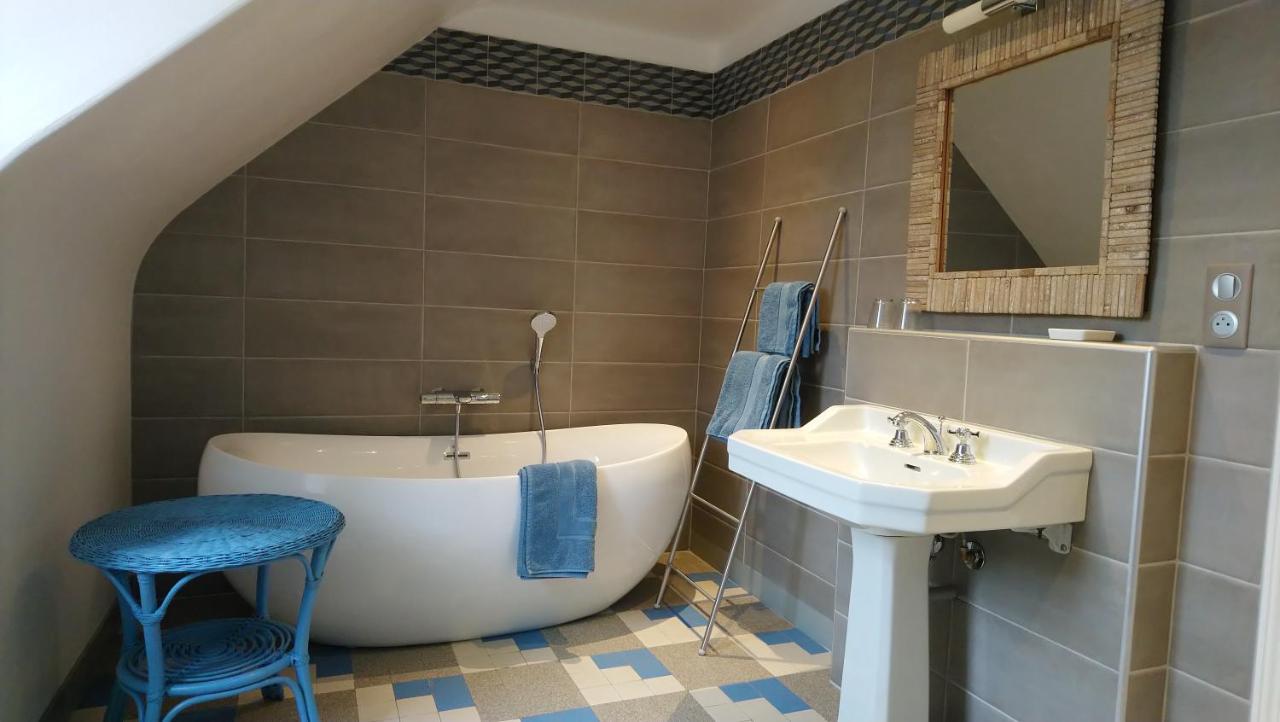 Bed and Breakfast Manoir De Conjon Crouay Экстерьер фото